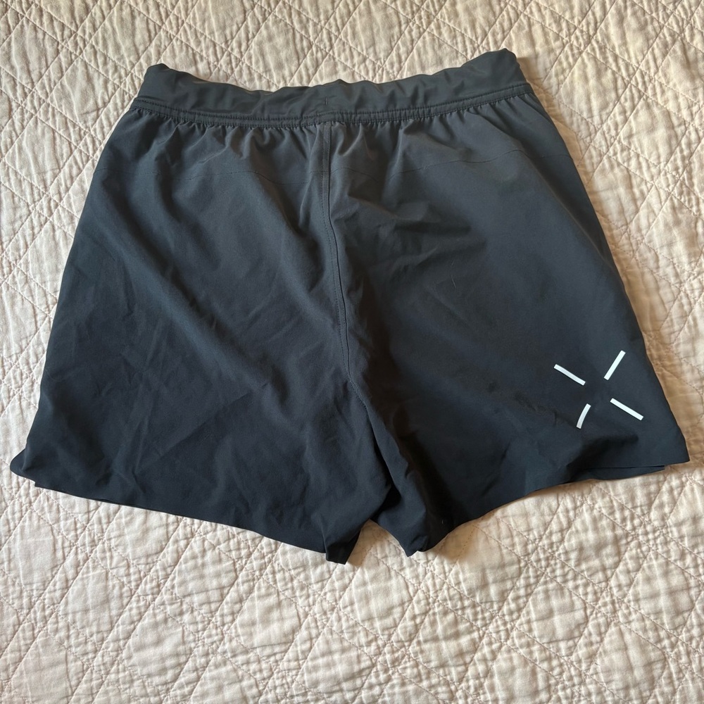 Ten Thousand | Interval Short View 5